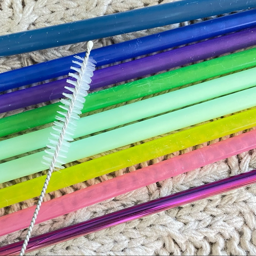 🥤Fun Lot of Reusable Straws+1 Brush🥤